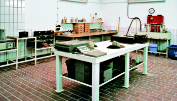 Lauter Beton über uns Sand, Kies,Transport,Beton,Fertigteile, Natursteine